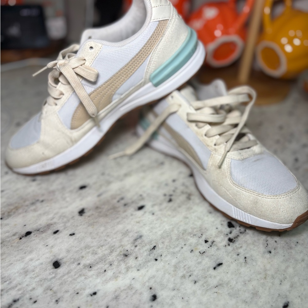 Puma White and Beige Sneakers